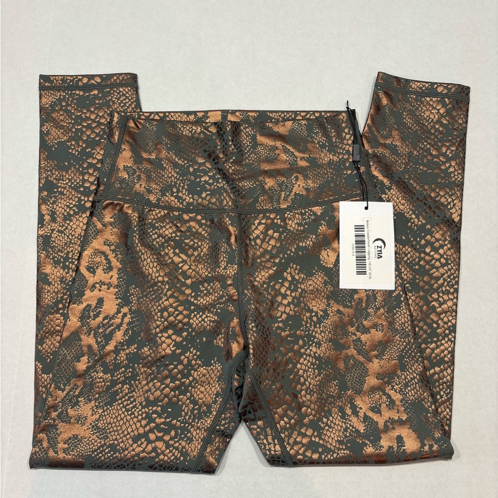 Zyia 7/8 length leggings, no pockets, 24”, size 6/8 NWT Mossy Copperhead